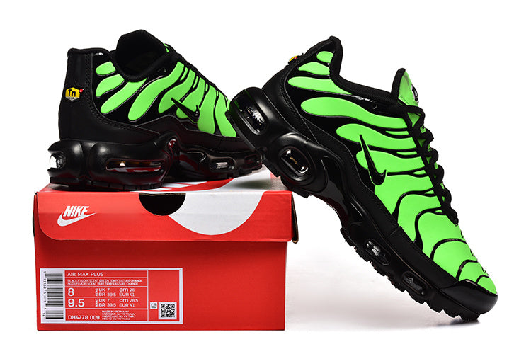 Nike Air Max Plus Color-Changing Green Black Sneakers