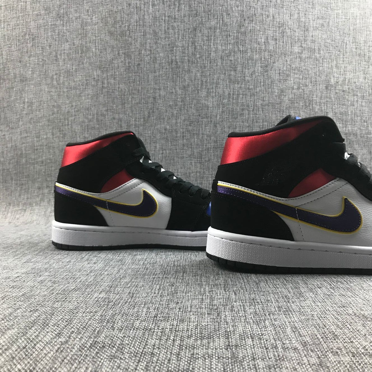 Jordan 1 Mid Satin Lakers Top 3 Sneakers 852542-005