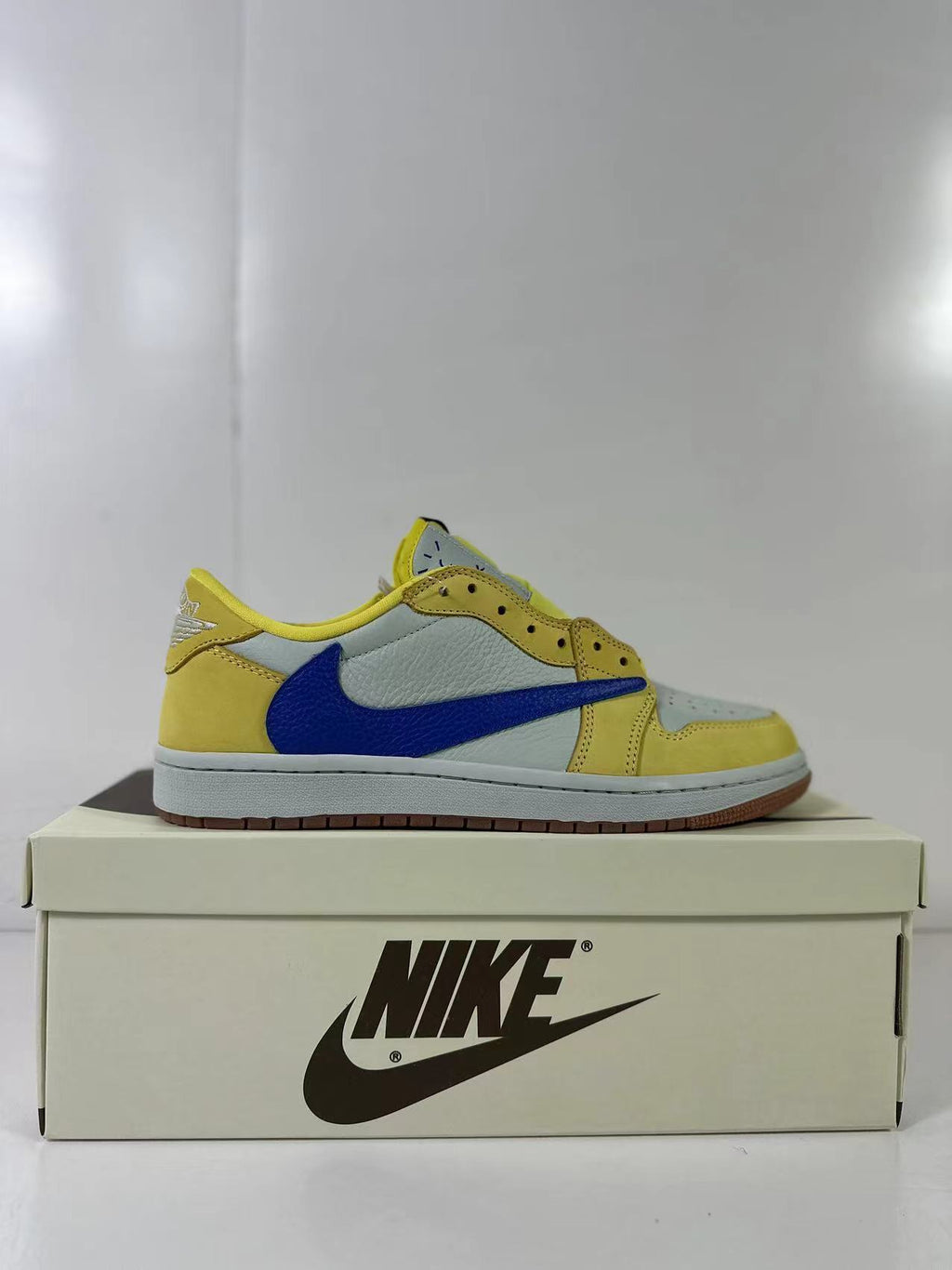 Jordan Air Jordan 1 Low Canary Yellow DZ4137-700