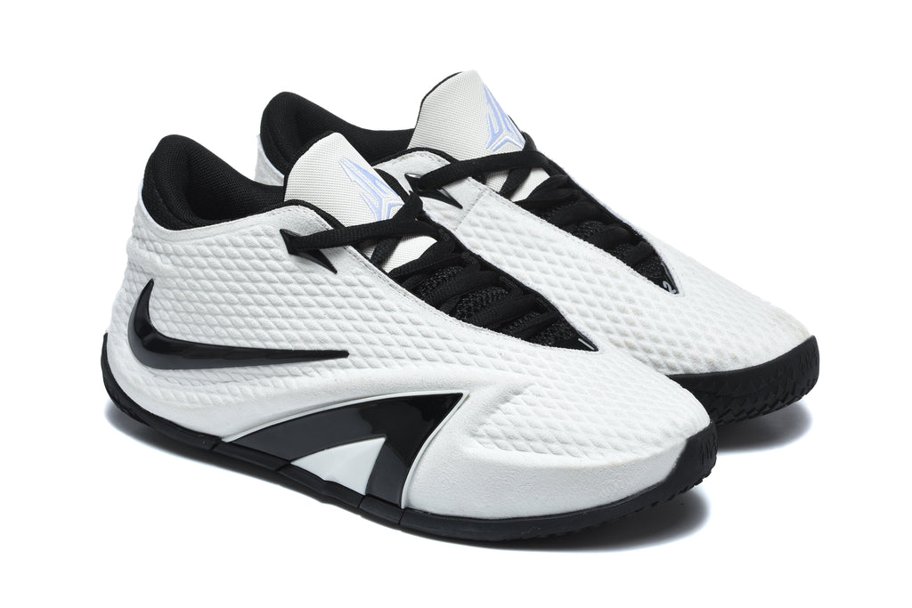 Nike Kobe 8 Protro White Black Basketball Shoes