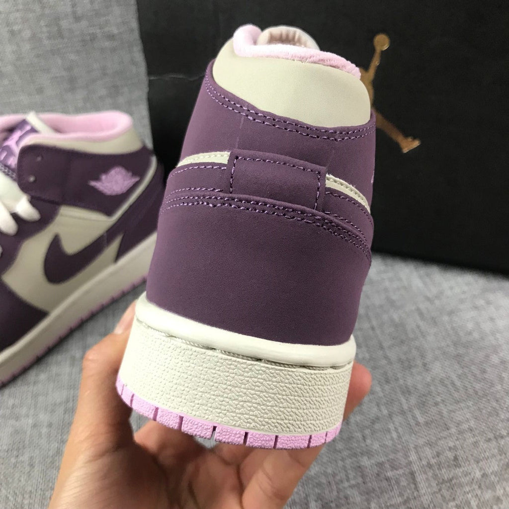 Jordan Air Jordan 1 Mid Kids' Sneakers White and Purple
